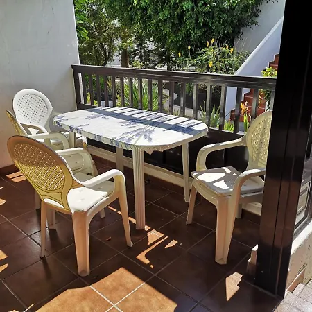 Beach Avenue 3* Tias